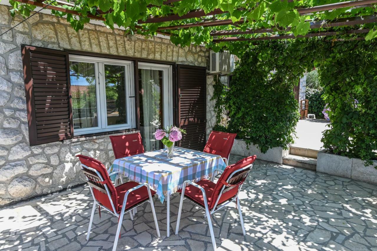 Apartment Lara Mali Lošinj Exterior foto