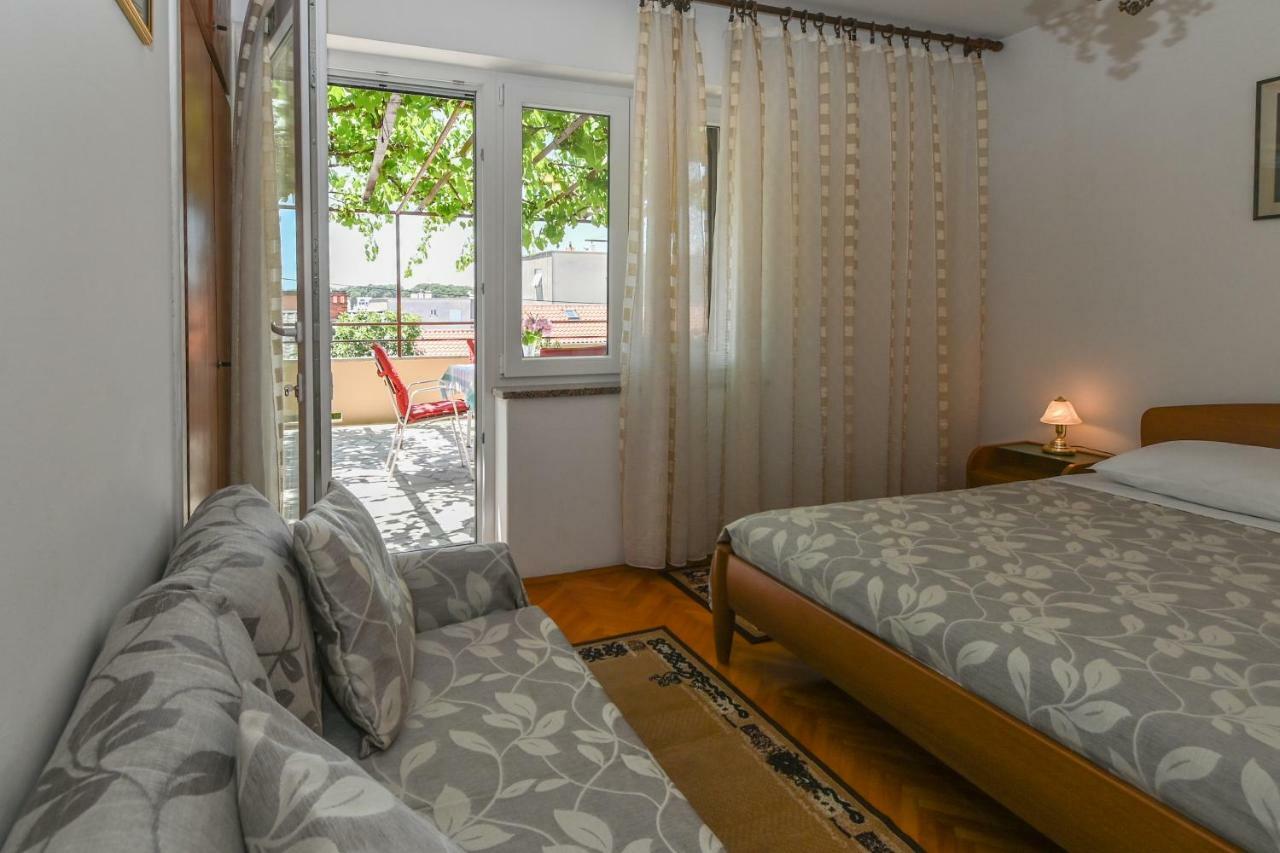 Apartment Lara Mali Lošinj Exterior foto